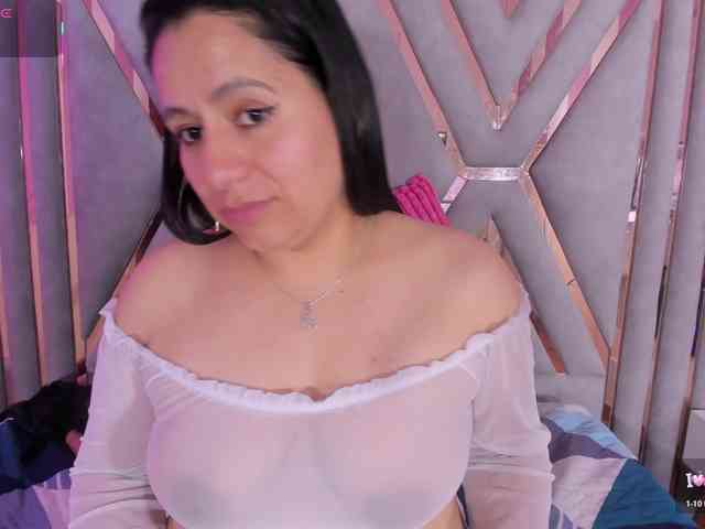 adri-rivera webcam