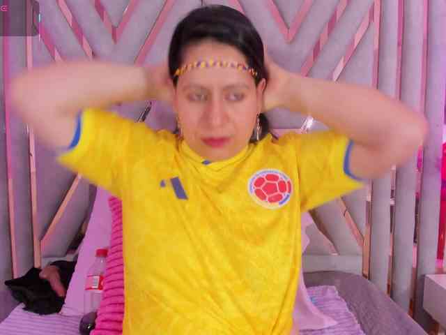 adri-rivera webcam