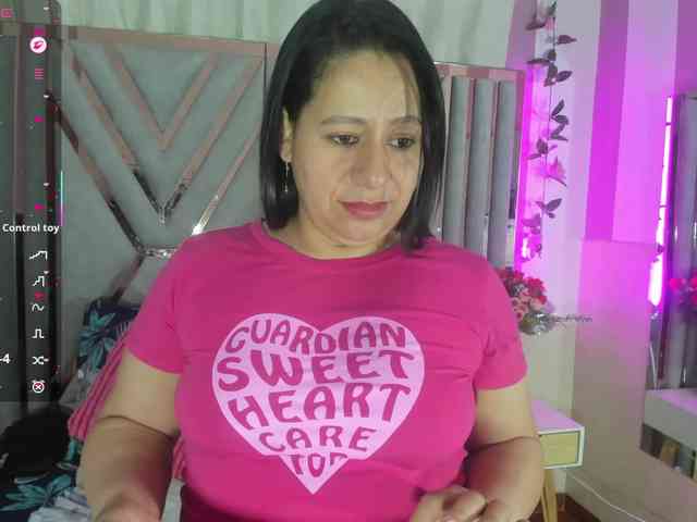 adri-rivera webcam