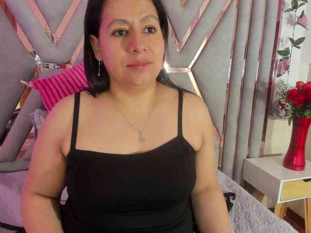 adri-rivera webcam