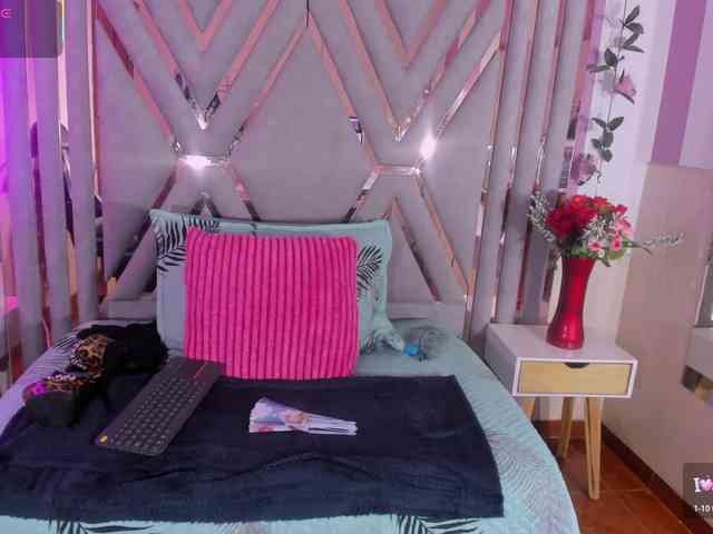 adri-rivera webcam