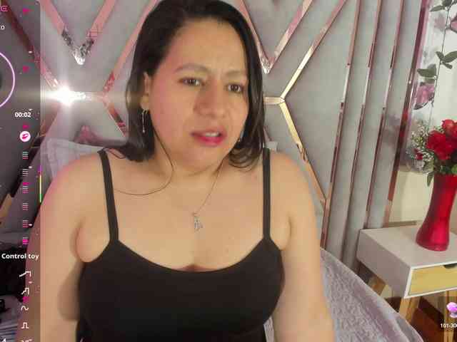 adri-rivera webcam
