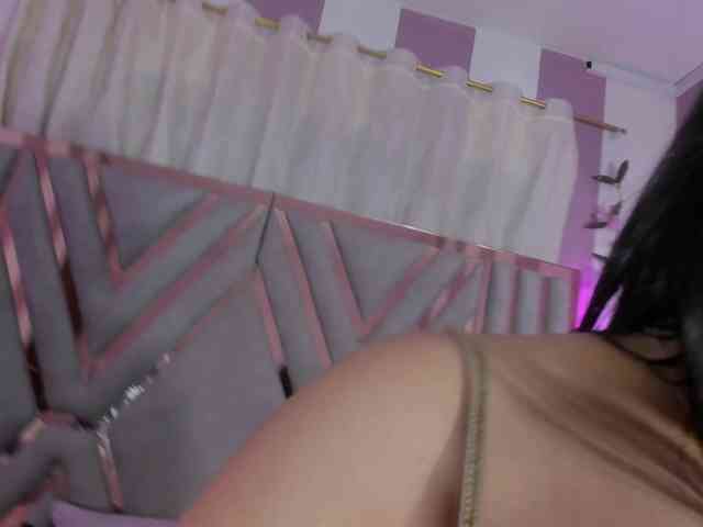 adri-rivera webcam