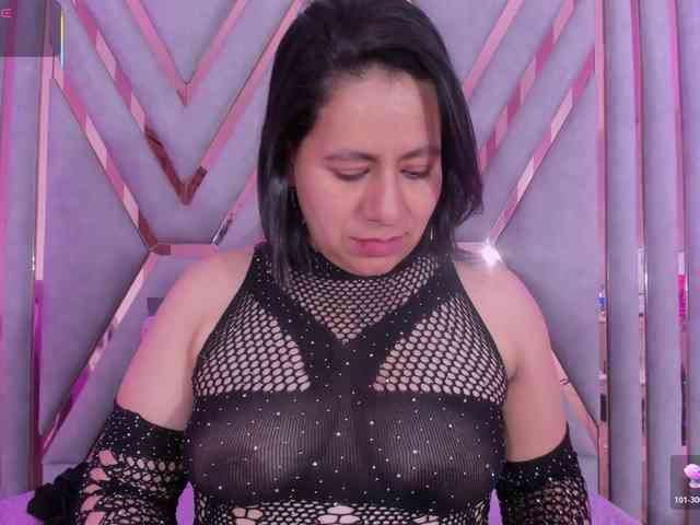 adri-rivera webcam