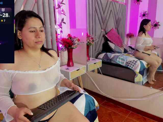 adri-rivera webcam
