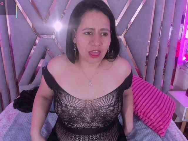 adri-rivera webcam