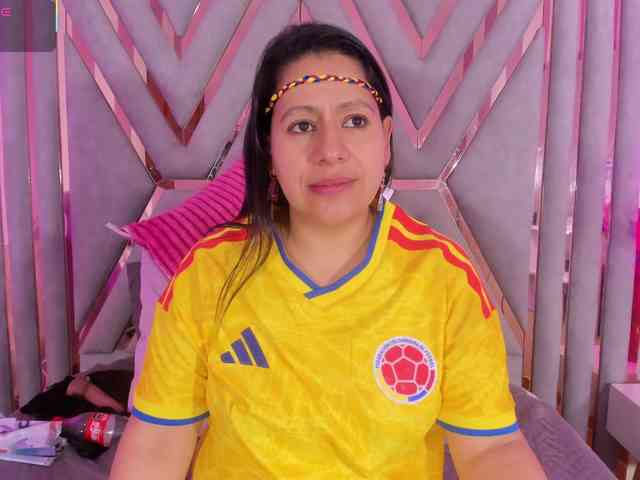 adri-rivera webcam