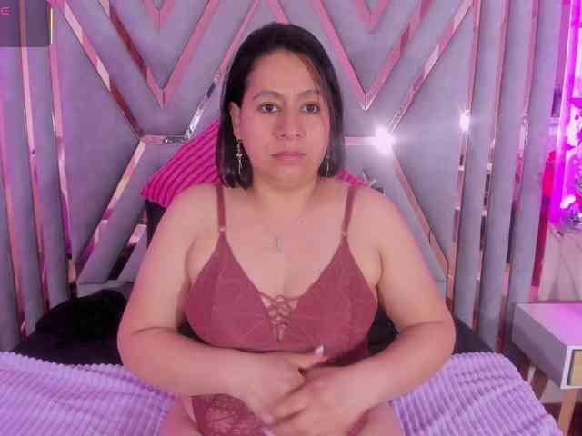 adri-rivera webcam