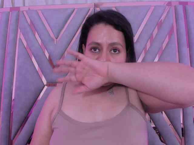adri-rivera adri-rivera