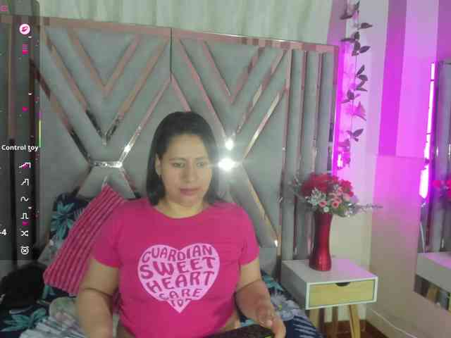 adri-rivera webcam