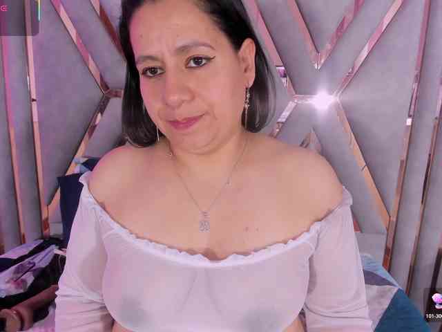 adri-rivera webcam