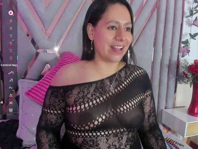 adri-rivera webcam