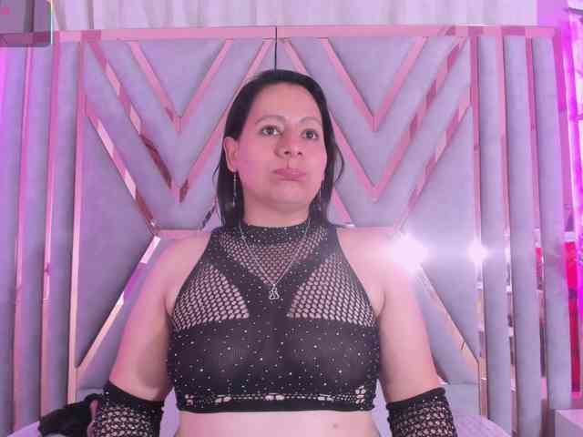 adri-rivera webcam
