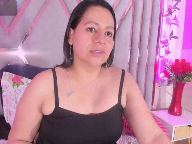 adri-rivera webcam