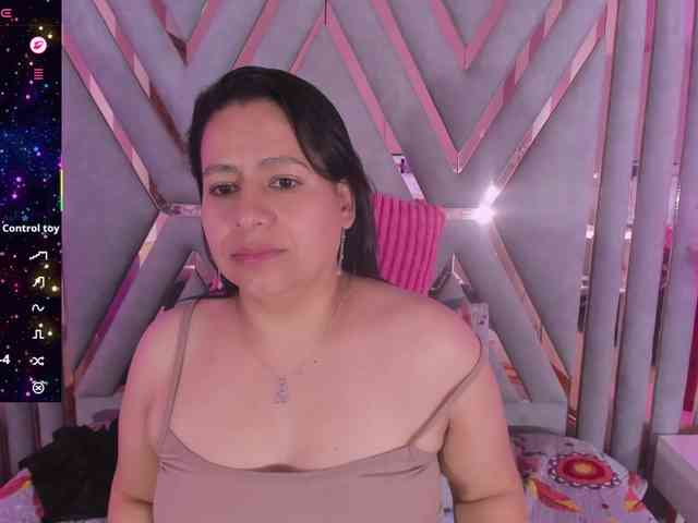 adri-rivera webcam