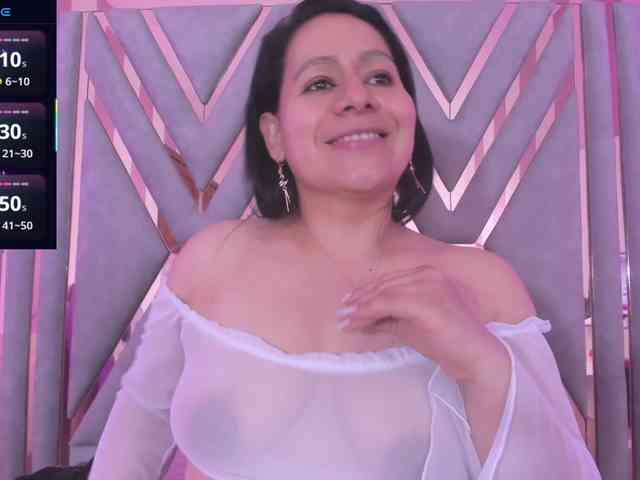 adri-rivera webcam