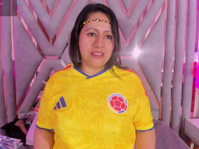 adri-rivera webcam