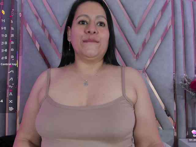 adri-rivera adri-rivera