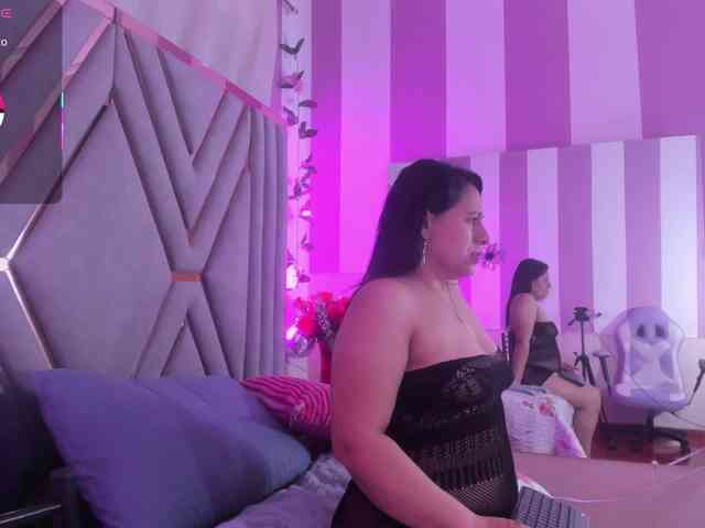 adri-rivera webcam