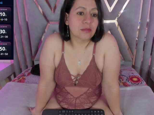 adri-rivera webcam
