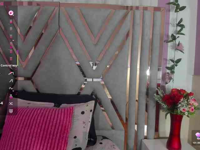 adri-rivera webcam
