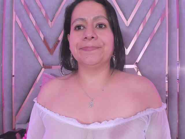 adri-rivera webcam