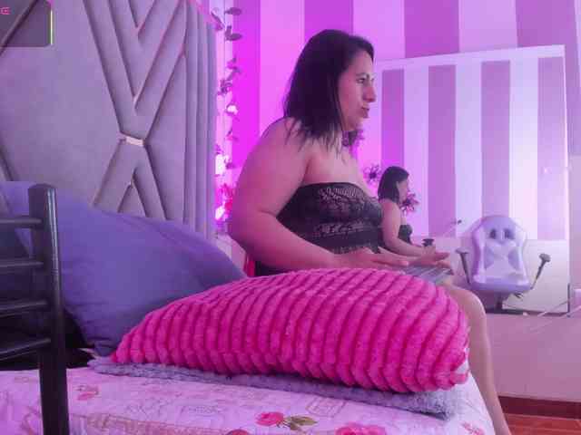 adri-rivera webcam