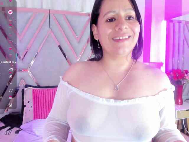 adri-rivera webcam