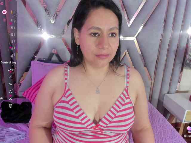 adri-rivera webcam