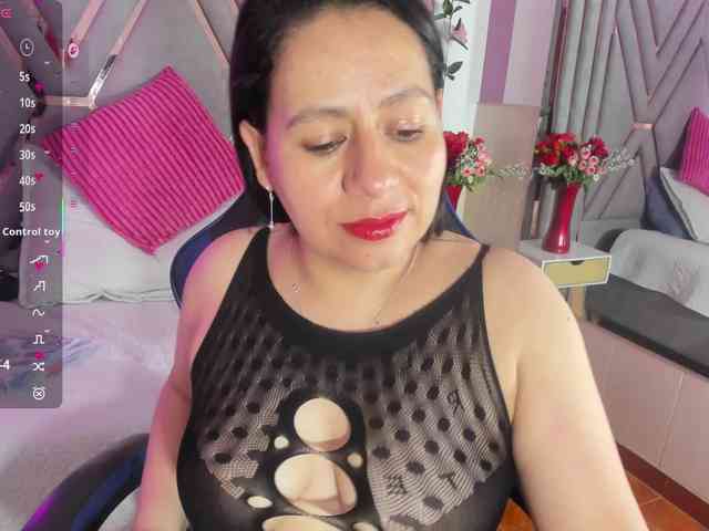 adri-rivera webcam
