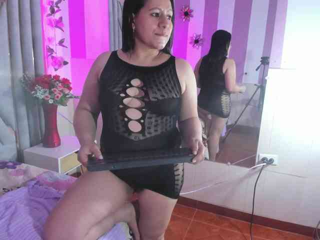 adri-rivera webcam