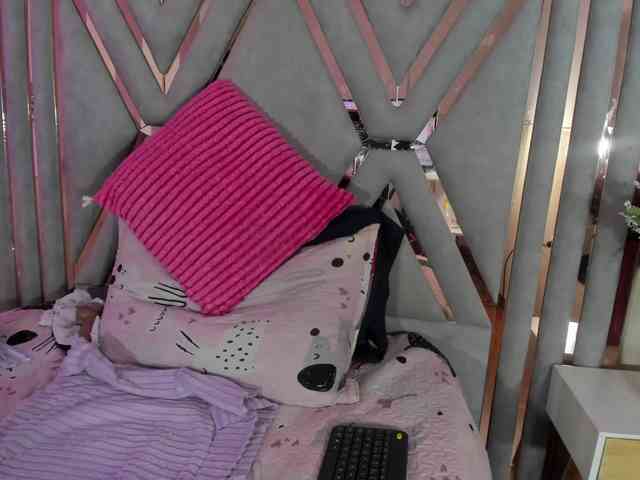 adri-rivera webcam