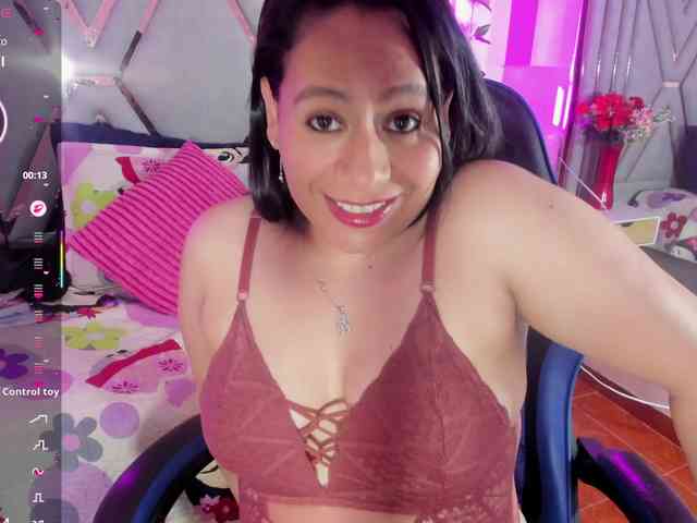adri-rivera adri-rivera