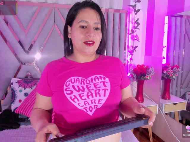 adri-rivera webcam
