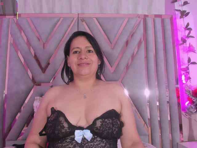 adri-rivera adri-rivera