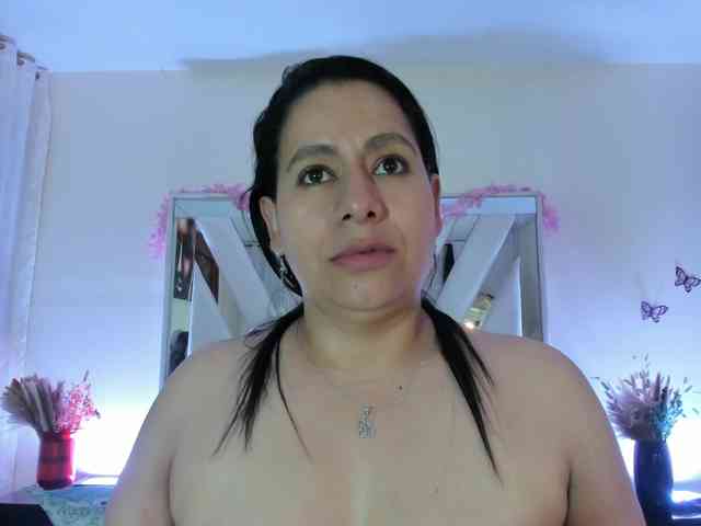 adri-rivera adri-rivera
