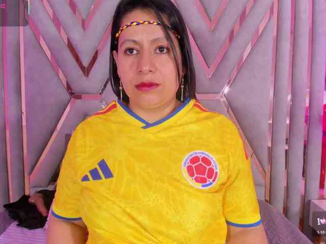 adri-rivera webcam