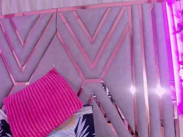 adri-rivera webcam