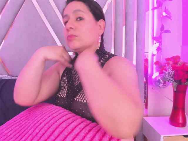 adri-rivera webcam