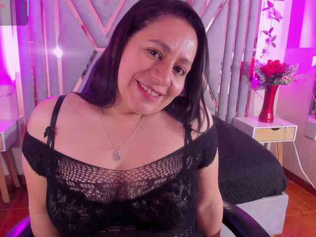 adri-rivera webcam