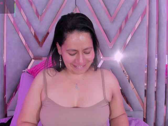 adri-rivera webcam