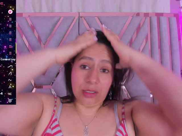 adri-rivera's live room
