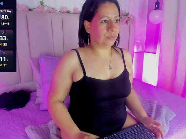 adri-rivera webcam