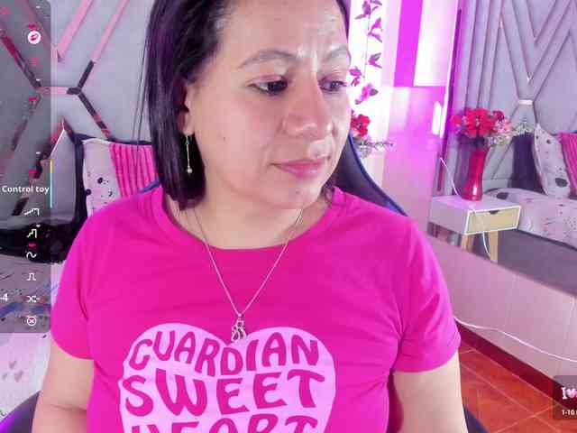 adri-rivera webcam