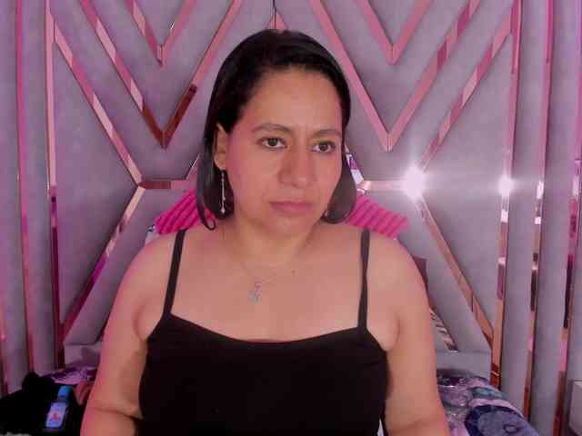 adri-rivera adri-rivera