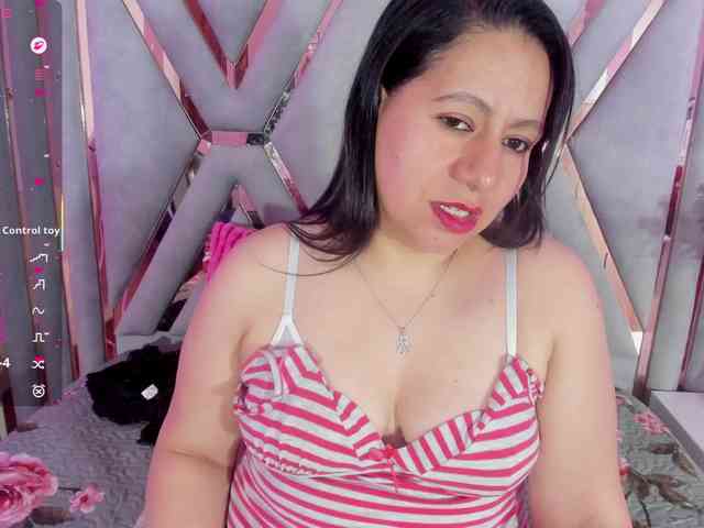 adri-rivera webcam