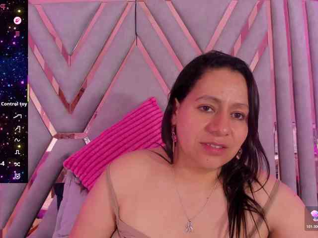 adri-rivera webcam
