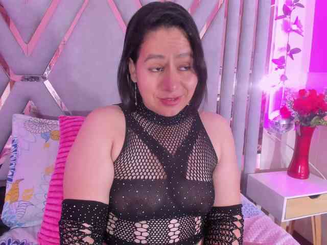 adri-rivera webcam