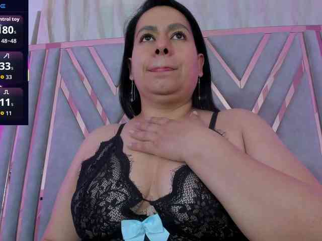 adri-rivera webcam