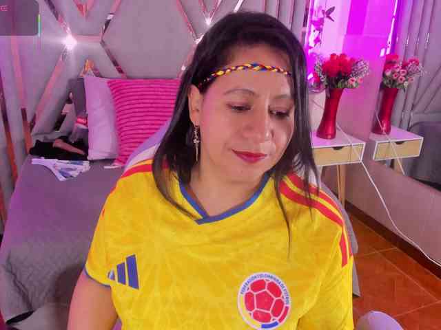adri-rivera webcam